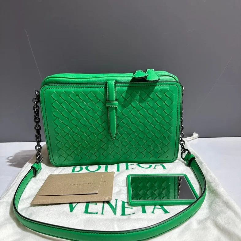 Bottega Veneta Green Intrecciato Leather Shoulder Bag Medium Size