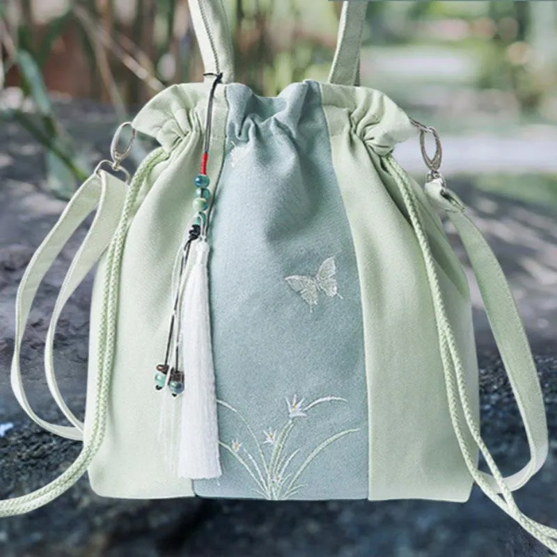 Chinese element retro style Hanfu bag female large-capacity one-shoulder messenger canvas bag cotton and linen embroidered backpack