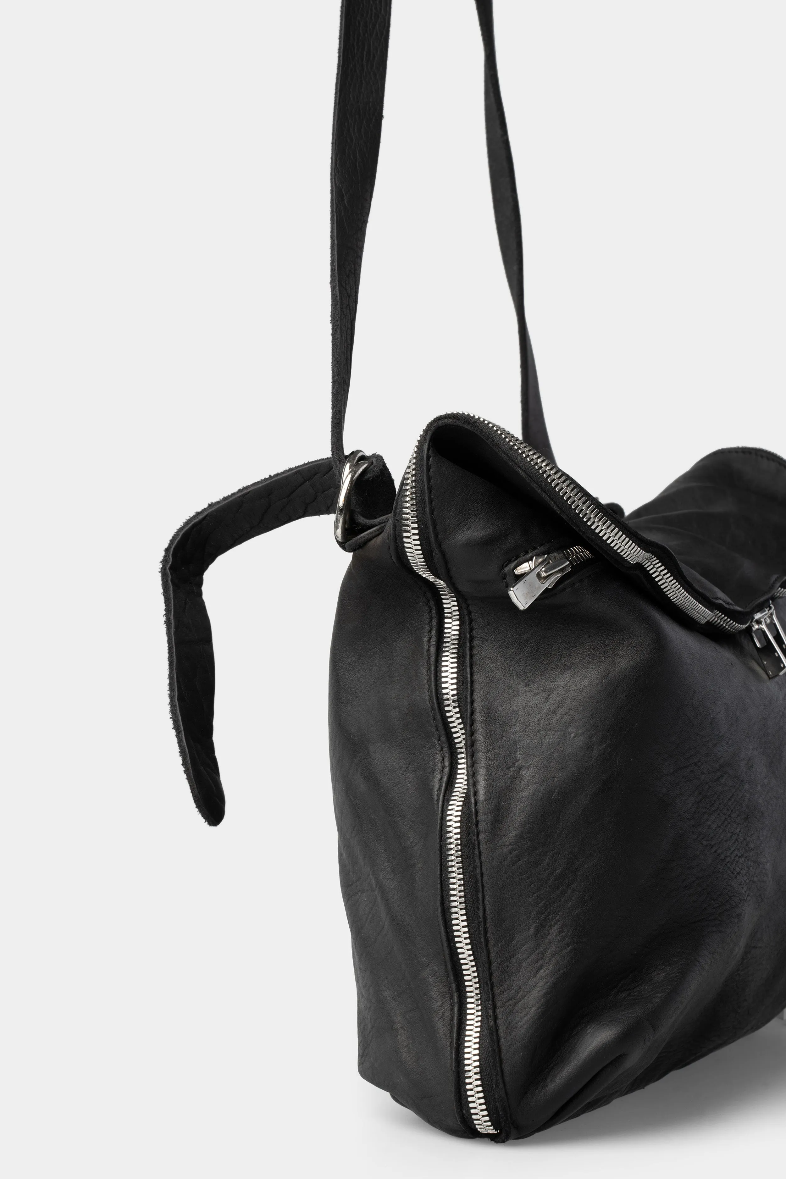 Large fold messenger bag | M10