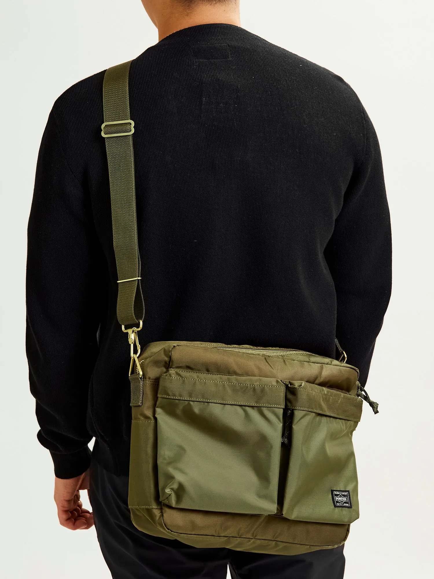 "Force" Shoulder Bag (M) in Olive Drab