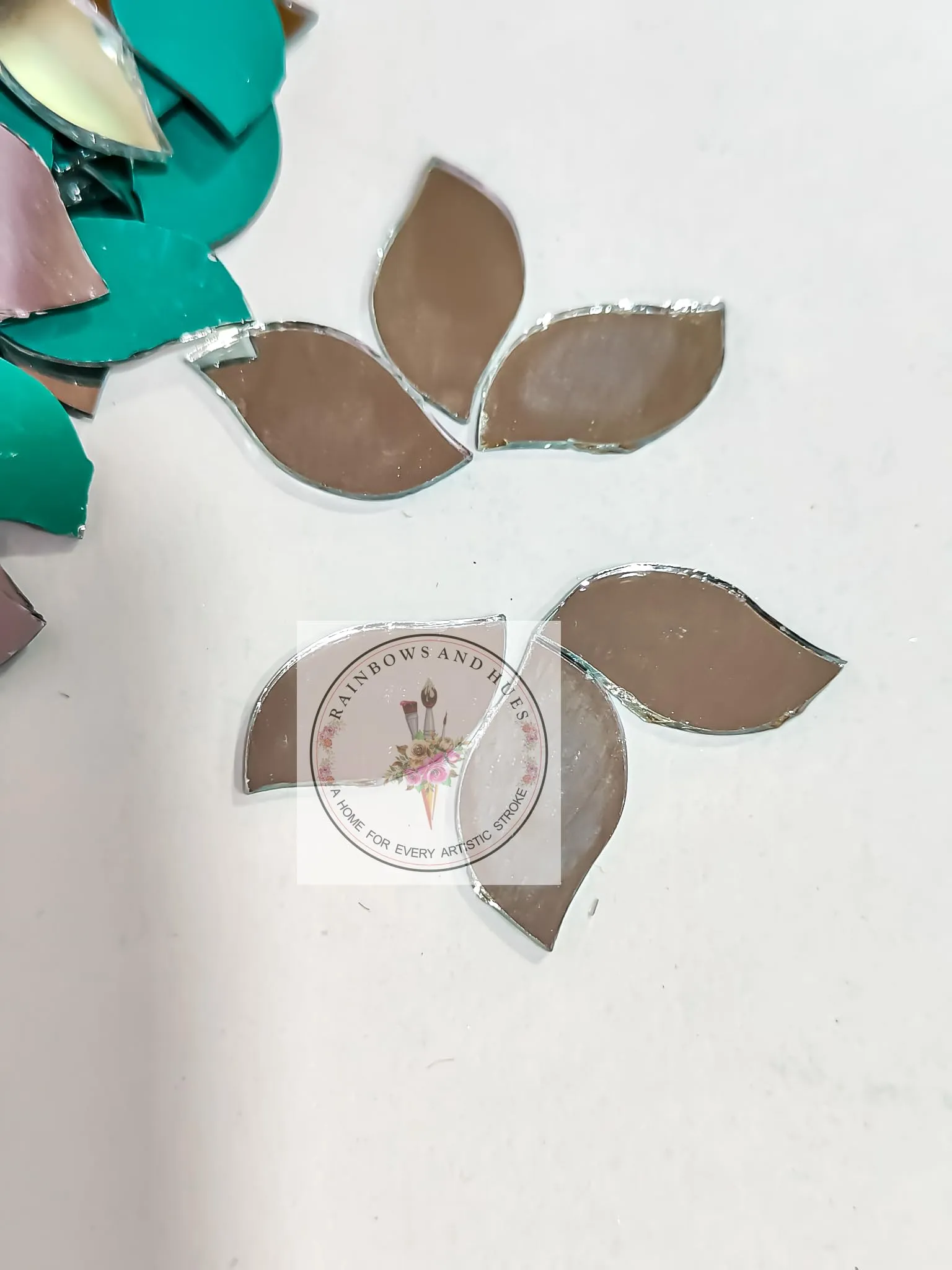 R&H Craft Mirrors Leaf Shape, for LIPPAN Arts, Crafts, Mirror Work, mud & Mirror Art and Create Beautiful Artwork for Home, Office, or Gifting, etc. (1.8 CM)