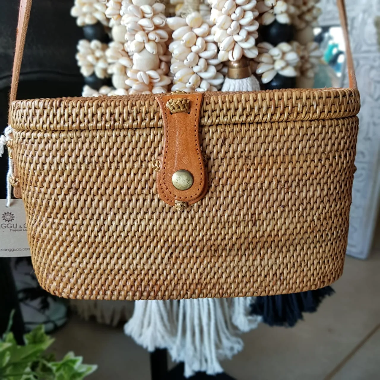 Woven Natural Rattan Cylinder Shaped Bag With Leather Strap