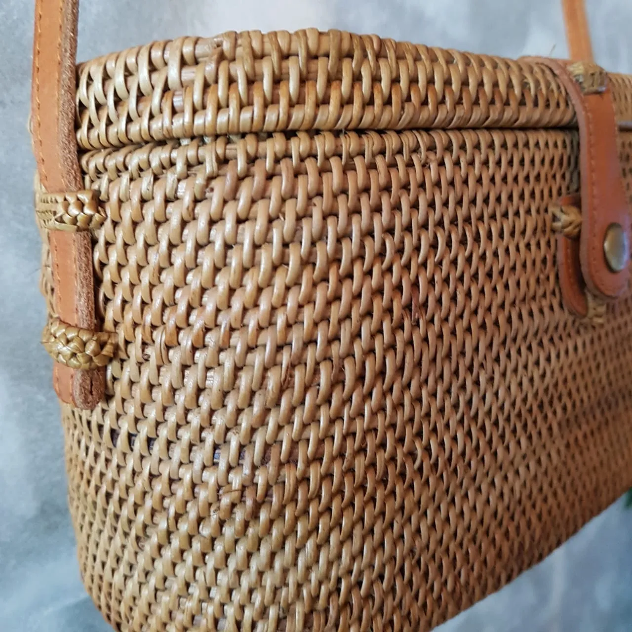 Woven Natural Rattan Cylinder Shaped Bag With Leather Strap